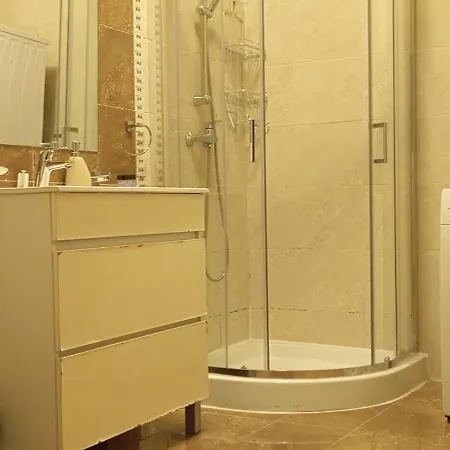 2 Bedroom In * سليمة